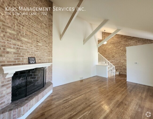 Building Photo - 700 Concord Ln Unit 702 Rental