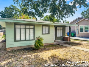 Building Photo - 2016 W Olmos Dr