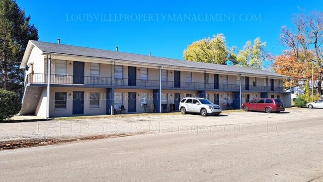 Photo - 111 E O'Bryan Ave