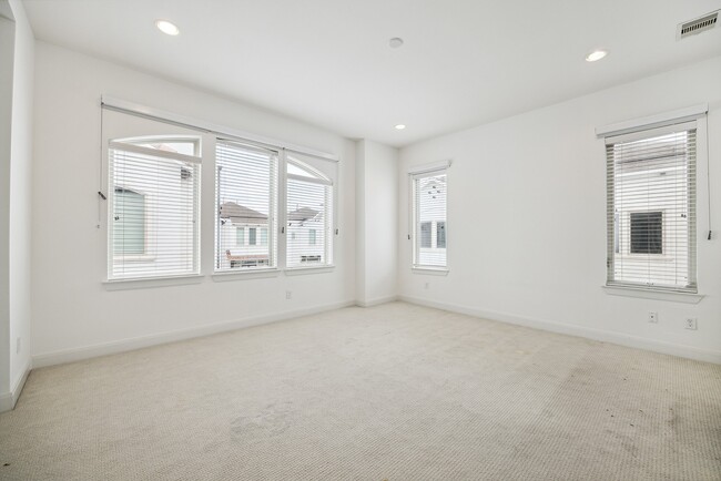 Photo - 1259 Bonner St