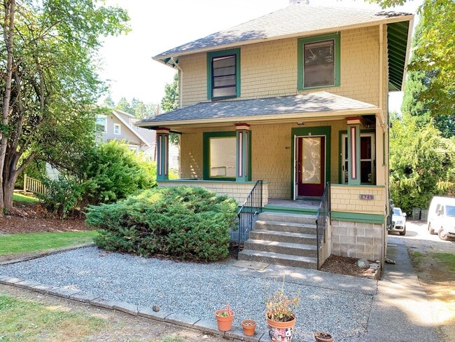 Building Photo - 821 Billy Frank Jr. St Unit #201