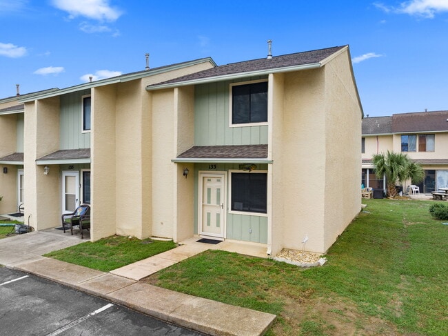 Photo - 133 W Leslie Ln