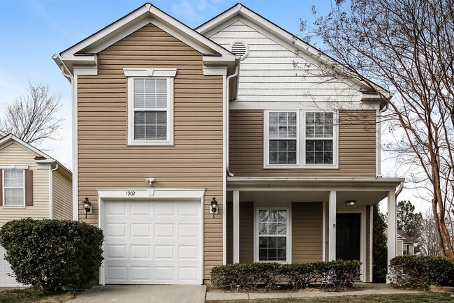 Building Photo - 1902 Mallard Woods Pl