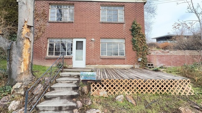 Photo - 1270 E Sherman Ave Unidad 1