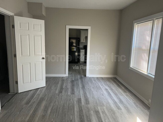 Photo - 333 Carolina Ave