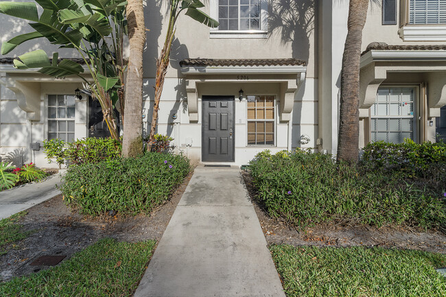 Photo - 5206 Palmbrooke Cir Townhome