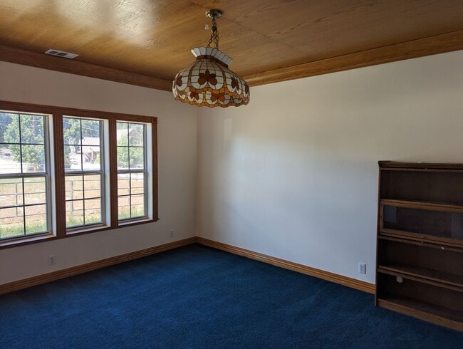 Photo - Very large 5 Bedroom