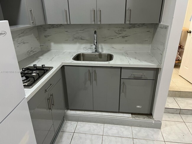 Building Photo - 14331 SW 286th St