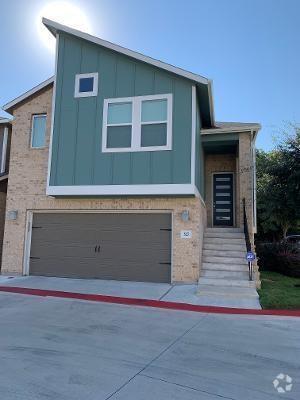 Building Photo - 327 Bridgeford Dr Rental