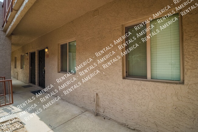 Photo - 4354 N 82nd St Unidad 153