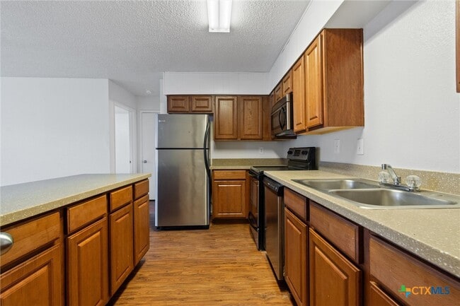 Building Photo - 205 Craddock Ave Unit B1 Rental
