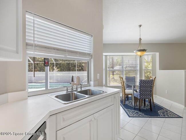 Photo - 1026 Blossom Dr