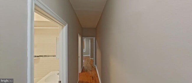 Photo - 634 W Tioga St