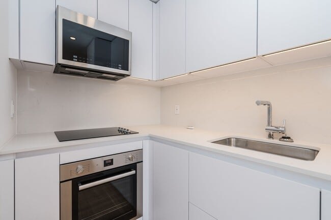 Photo - 263 Russell Hill Rd Unit 606