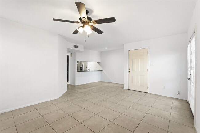 Photo - 10501 South Dr Unit 288