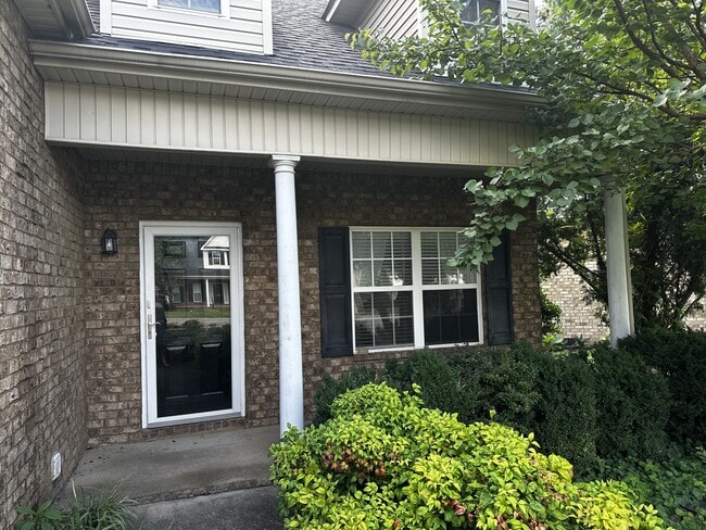 Photo - 2480 Oak Hill Dr