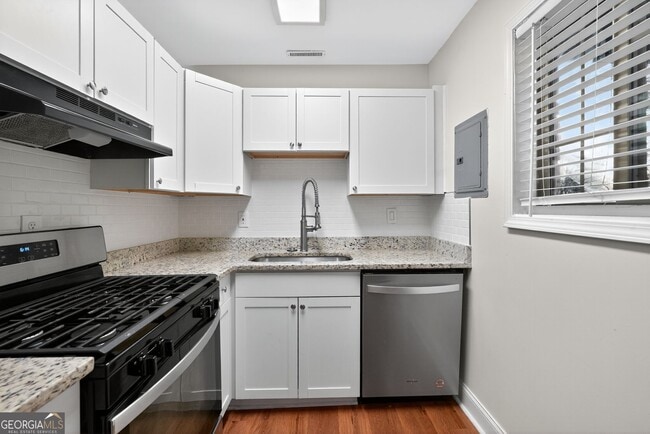 Photo - 2510 Peachwood Cir NE Apartamento Unidad 1