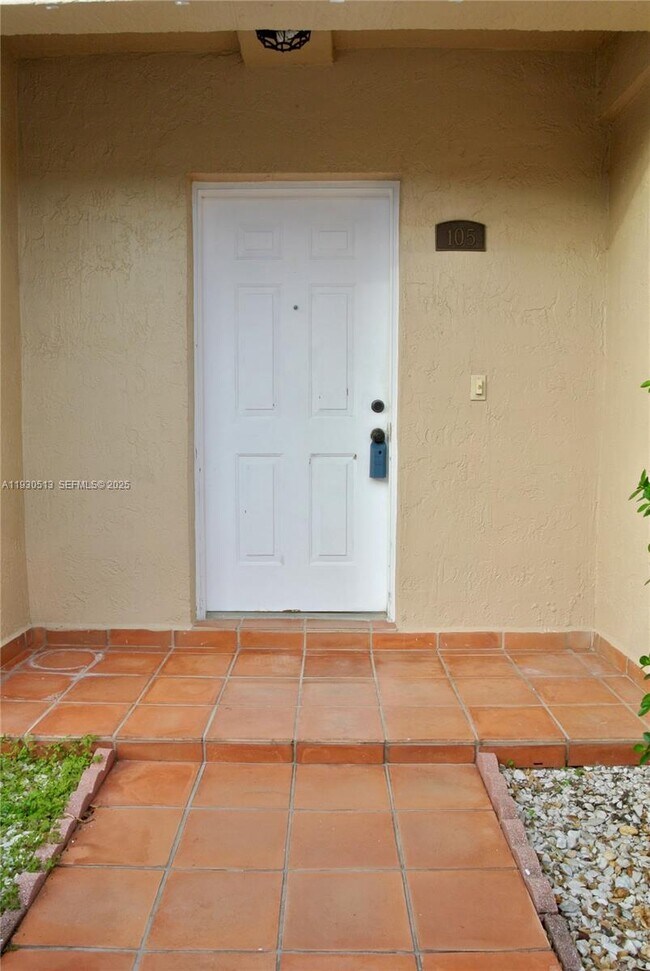 Photo - 6420 SW 138th Ct