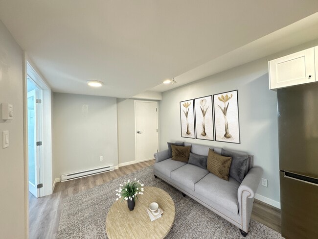 Photo - 1677 Baseline Rd