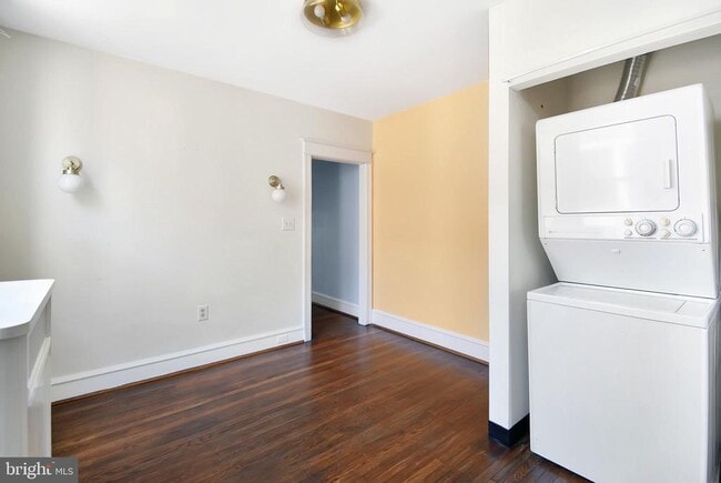 Building Photo - 16 E Eagle Rd Rental