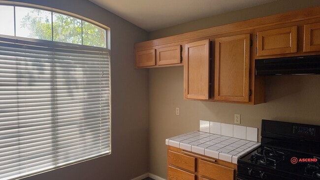 Photo - 4 Bedroom Home in Northwest!