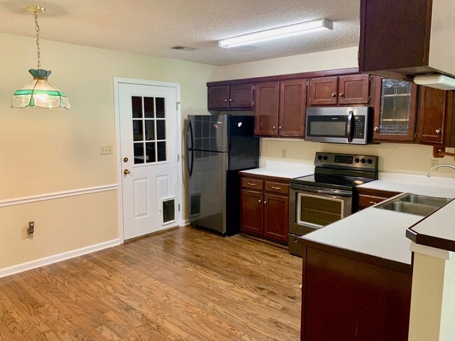 Photo - 1414 Golf Course Dr