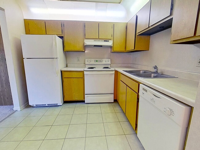 Lots of Cabinet Space