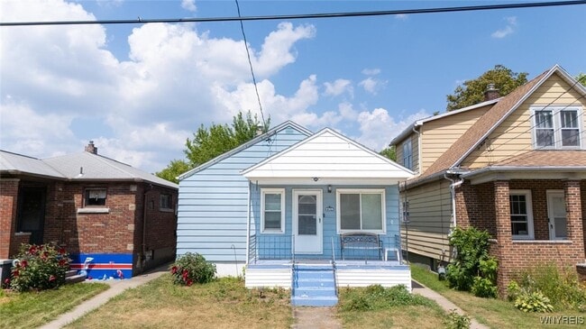 Building Photo - 2784 Monroe Ave Rental