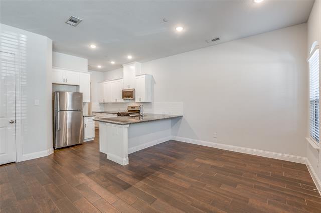 Photo - 6134 Blythe Dr