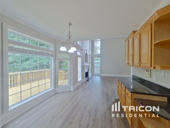 Photo - 110 Johns Creek Ln