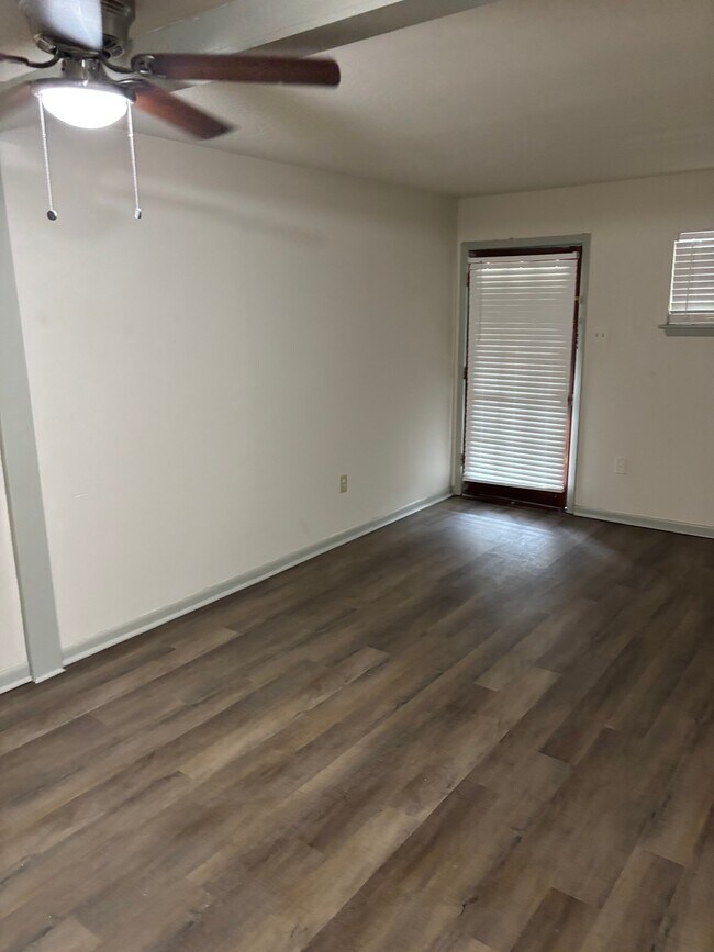 837 N 6th St Unit 2