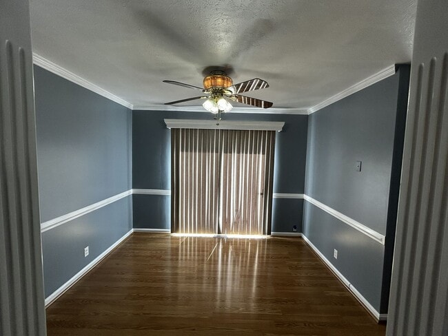 Photo - 3Br brick house with garage and finished b...