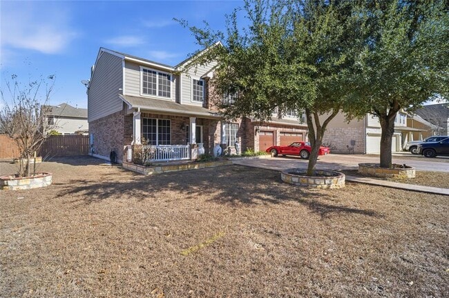 Photo - 113 Scarlet Oak Cove