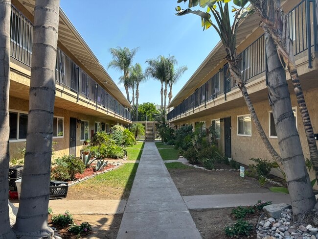 Photo - 12805 Mapleview St Townhome