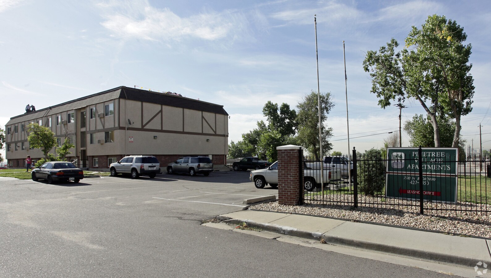 Pinetree Village - Pinetree Village