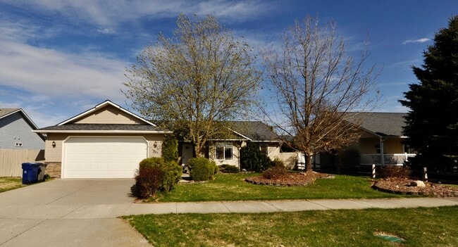 Photo - 3 bed 2 bath rancher with office