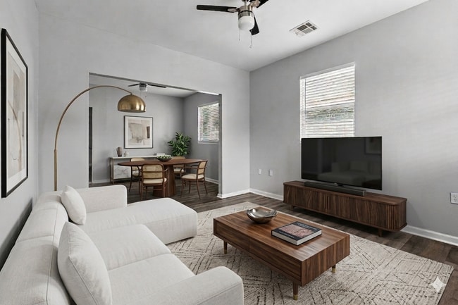 Photo - 3540 Clermont Dr