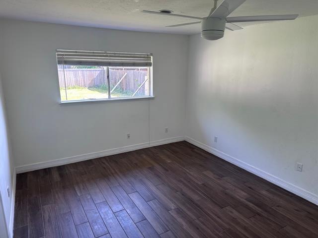 Photo - 2103 Carlton Rd