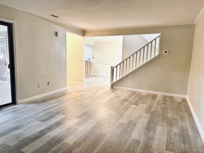 Photo - 202 Finley Forest Dr
