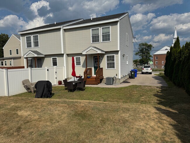 Photo - 109 Bowman St Unidad 109