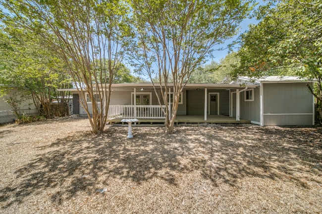 Photo - 315 Granada Dr House