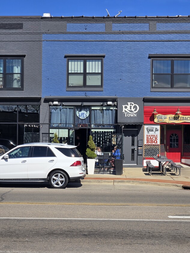 Photo - 1145 S Washington Ave (Lansing, MI)