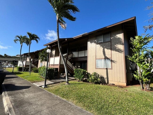 Building Photo - Alii Plantation (Aiea/Honolulu/Aloha Stadium) - ground floor 2 bedroom with full size washer/dryer