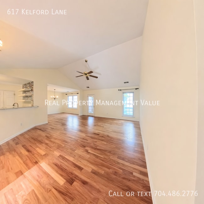 Photo - 617 Kelford Ln