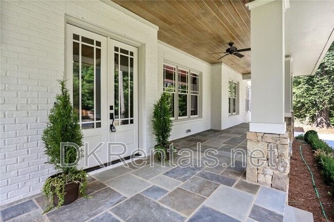 Photo - 2272 Abby Ln NE