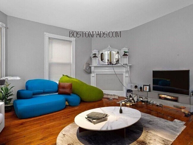 Photo - 44 Hillside St