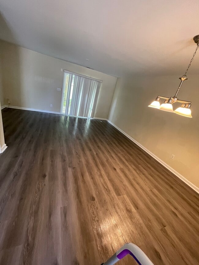 Photo - 905 Savin Landing