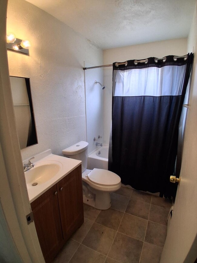 Photo - 2904 E 1/2 Rd