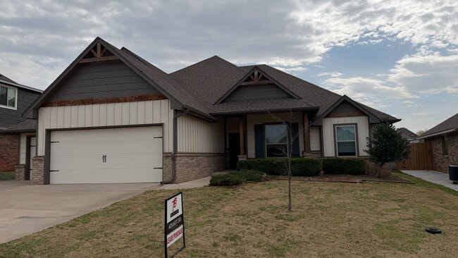 3320 NW 187 Ter - 3320 NW 187 Ter