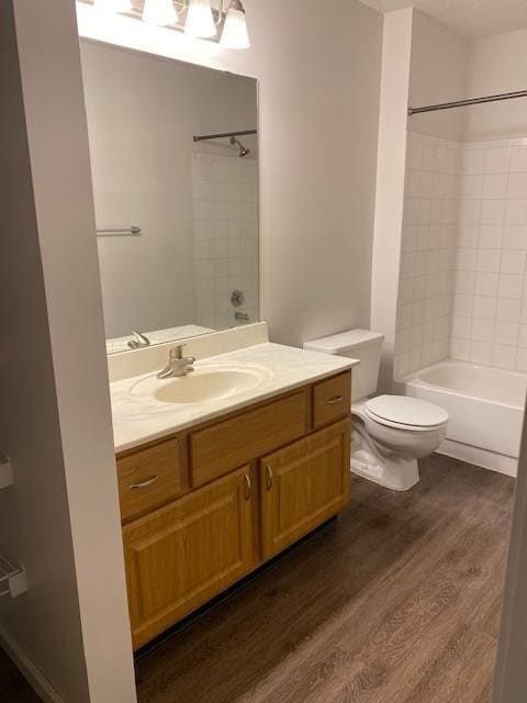 Photo - Enormous - 860sf, Close to West End, Excep... Unit 425